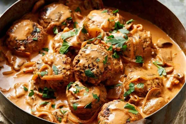 Beef Rissoles with Stroganoff Sauce
