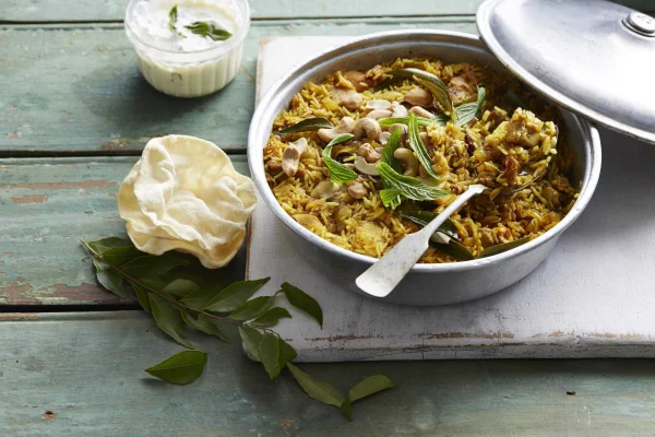 Chicken & Cashew Nut Biryani