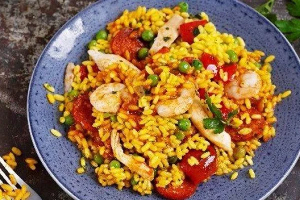 Chorizo, Chicken & Prawn Paella